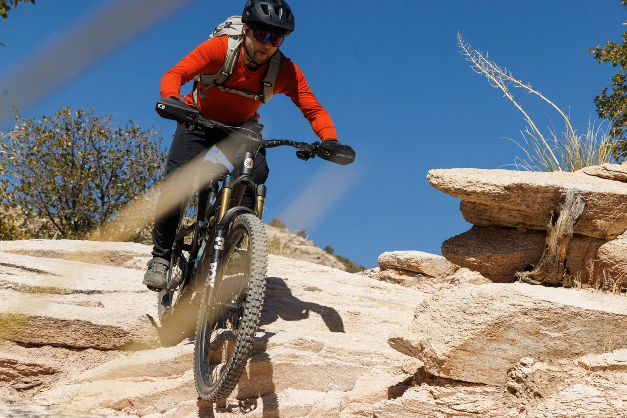 Riding down with Shimano XTR Di2 on Ibis Ripmo