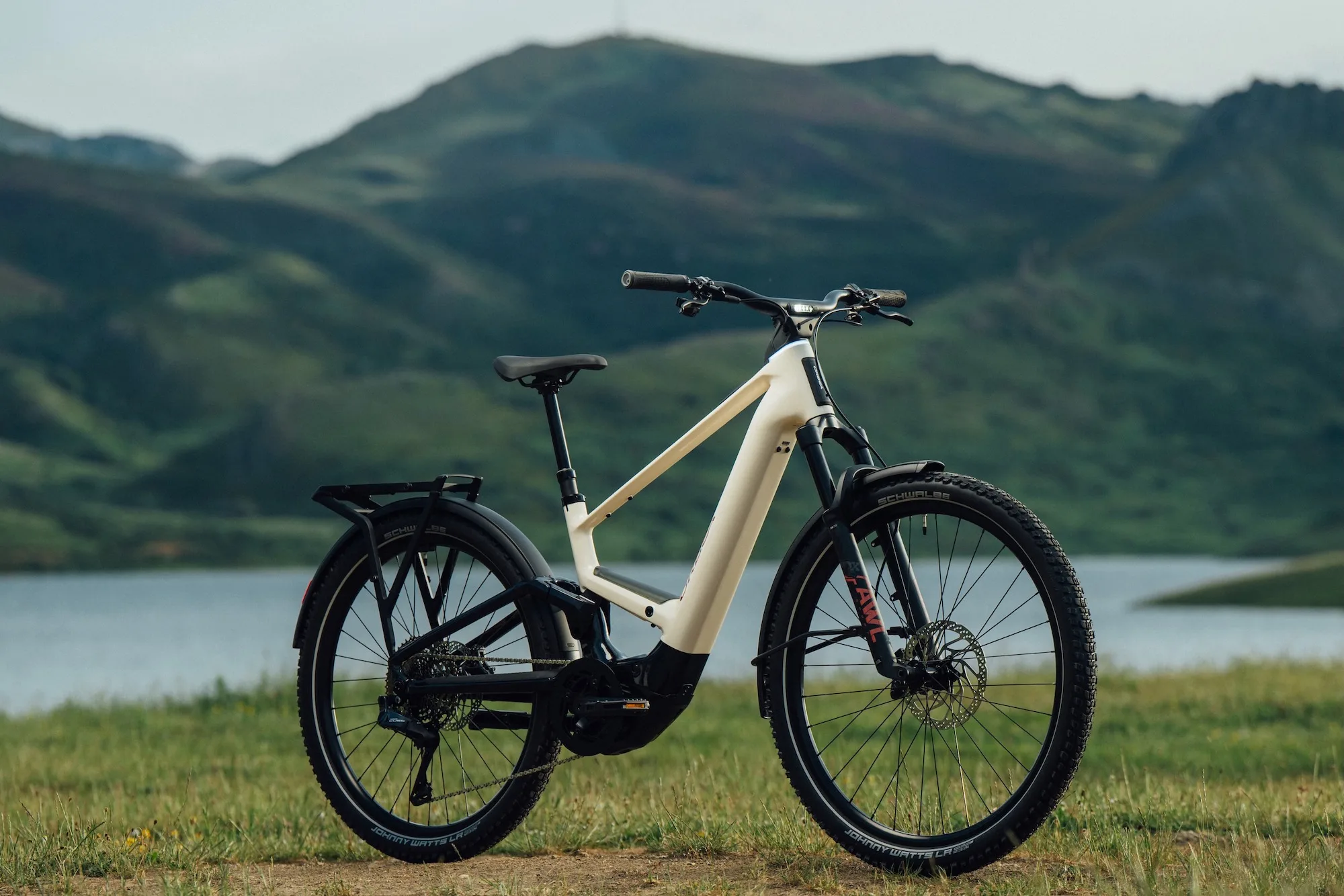 Stock image of the Orbea Muga 20 in front of a scenic backdrop
