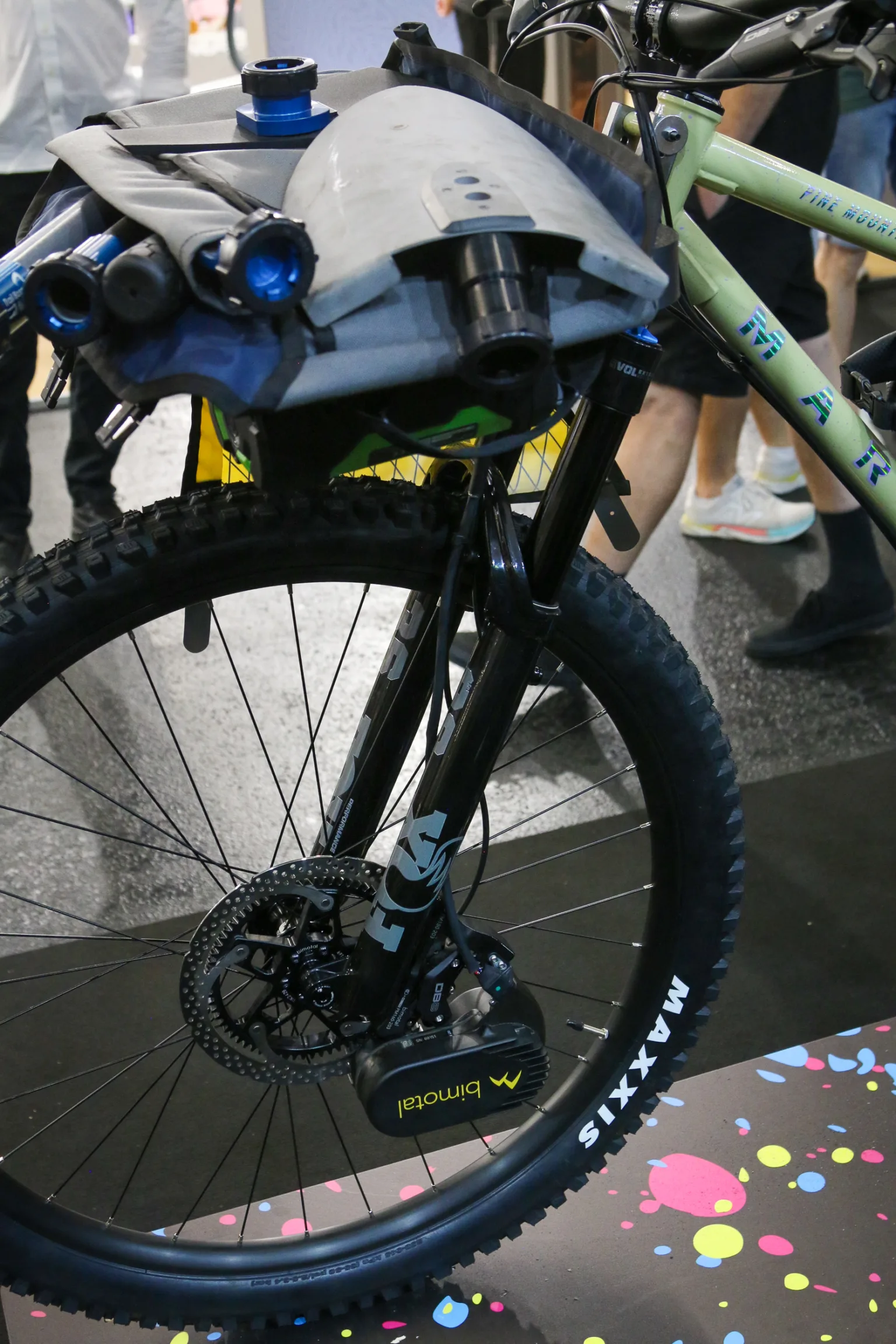 suspension fork