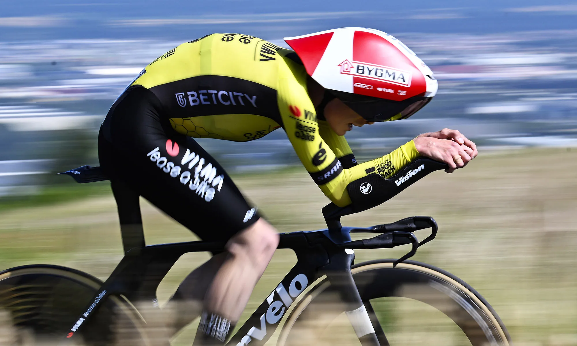 Prologo Predator 01TT CPC ultralight aero time trial saddle, raced by Team Visma - Lease a Bike