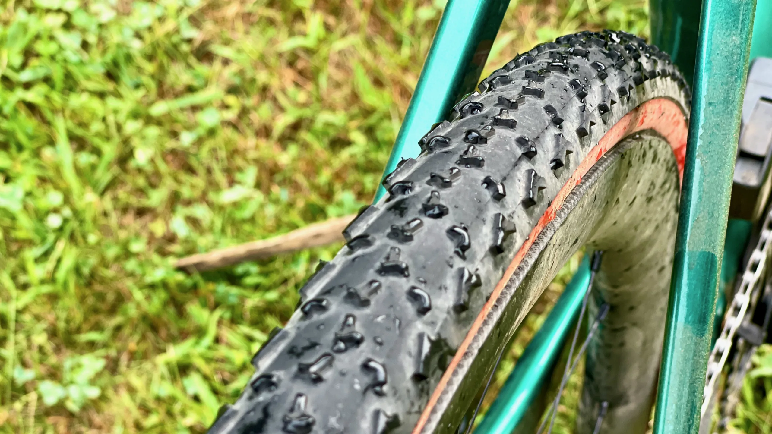 Challenge Flandrien TE TLR Colnago bike full top tread