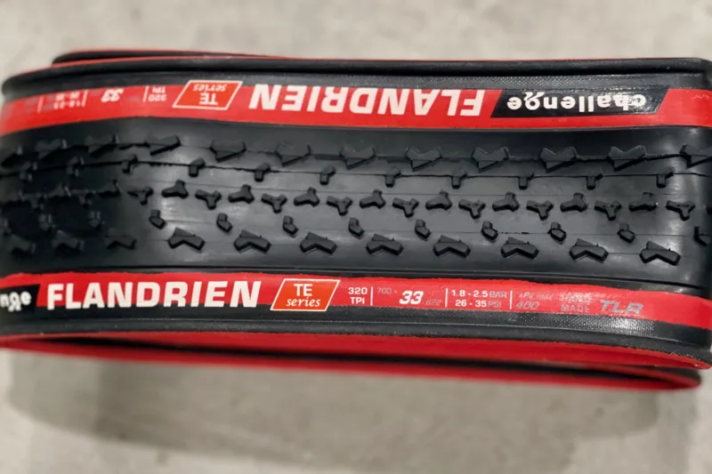First Look & First Ride: Challenge Flandrien TE Handmade TLR CX Tire