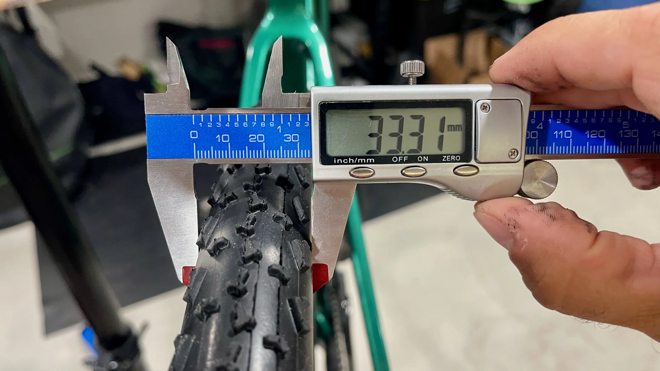 Challenge Flandrien Team Edition Handmade TLR measurement 33mm