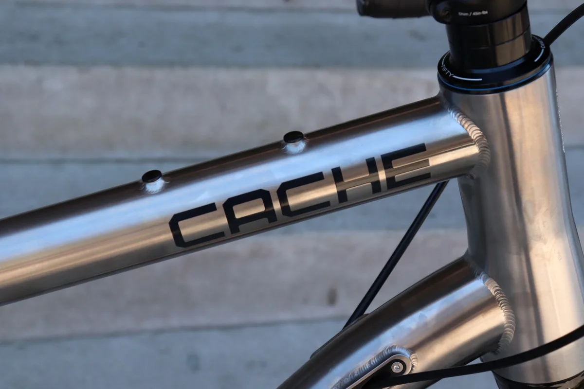 Knolly Bikes Cache, top tube mount