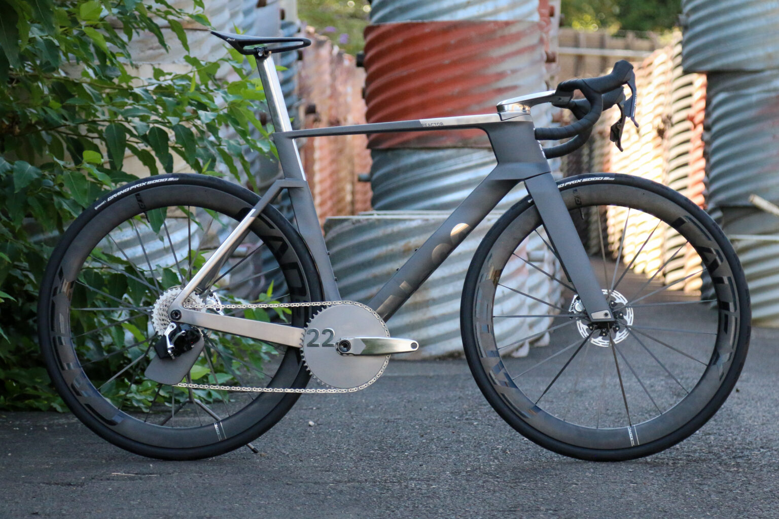 No22 Reactor aero road bike 3d printed titanium