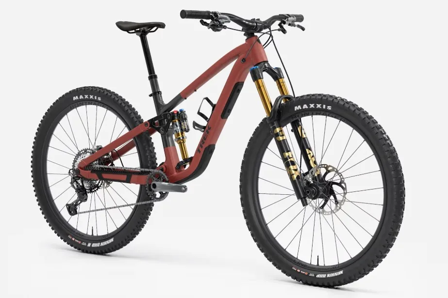 The Fuel 9 XT build of the new Trek Fuel in Sedona Red