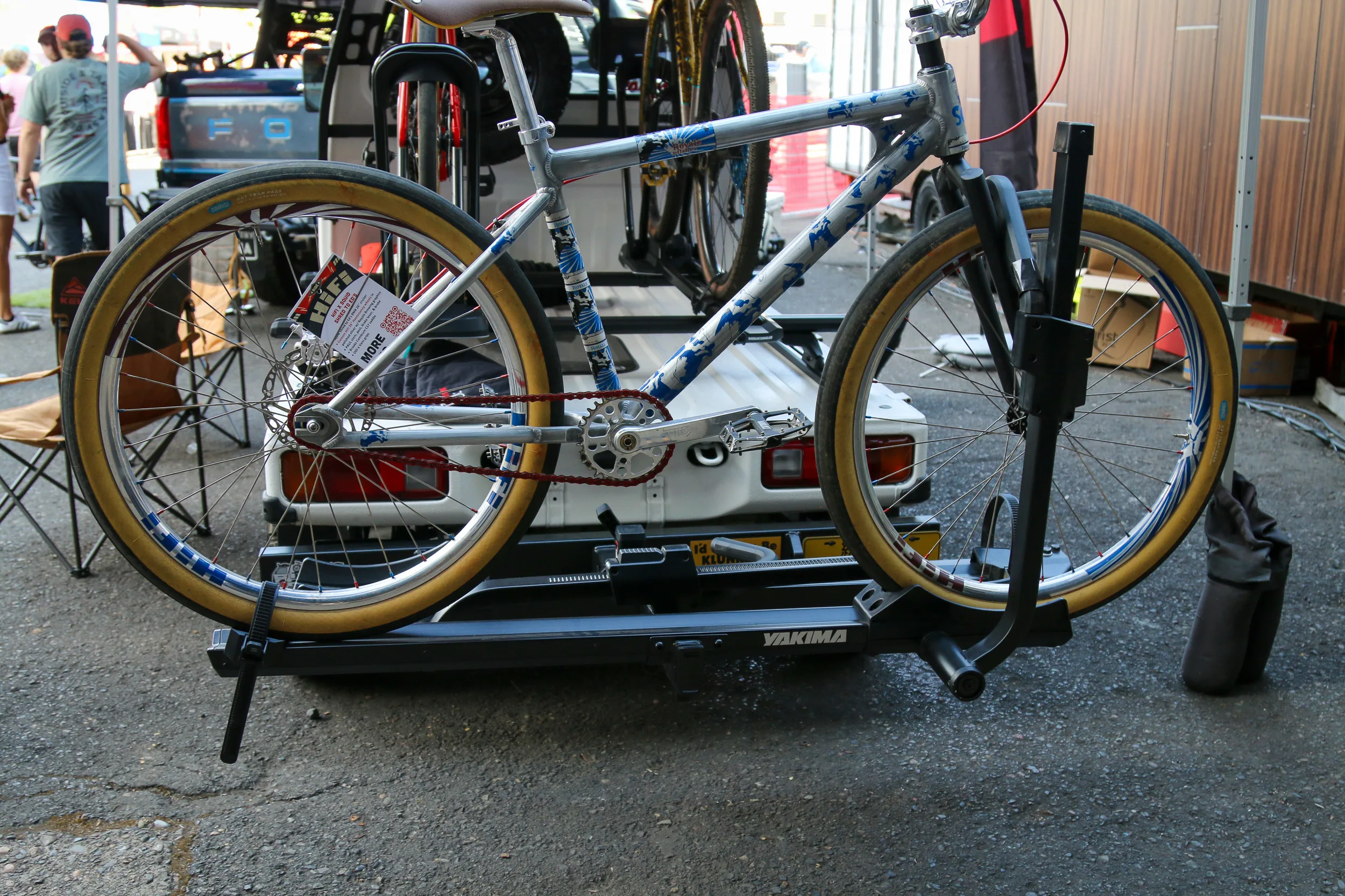 Yakima Hold Up Step Up Swing new racks 2026 MADE show13