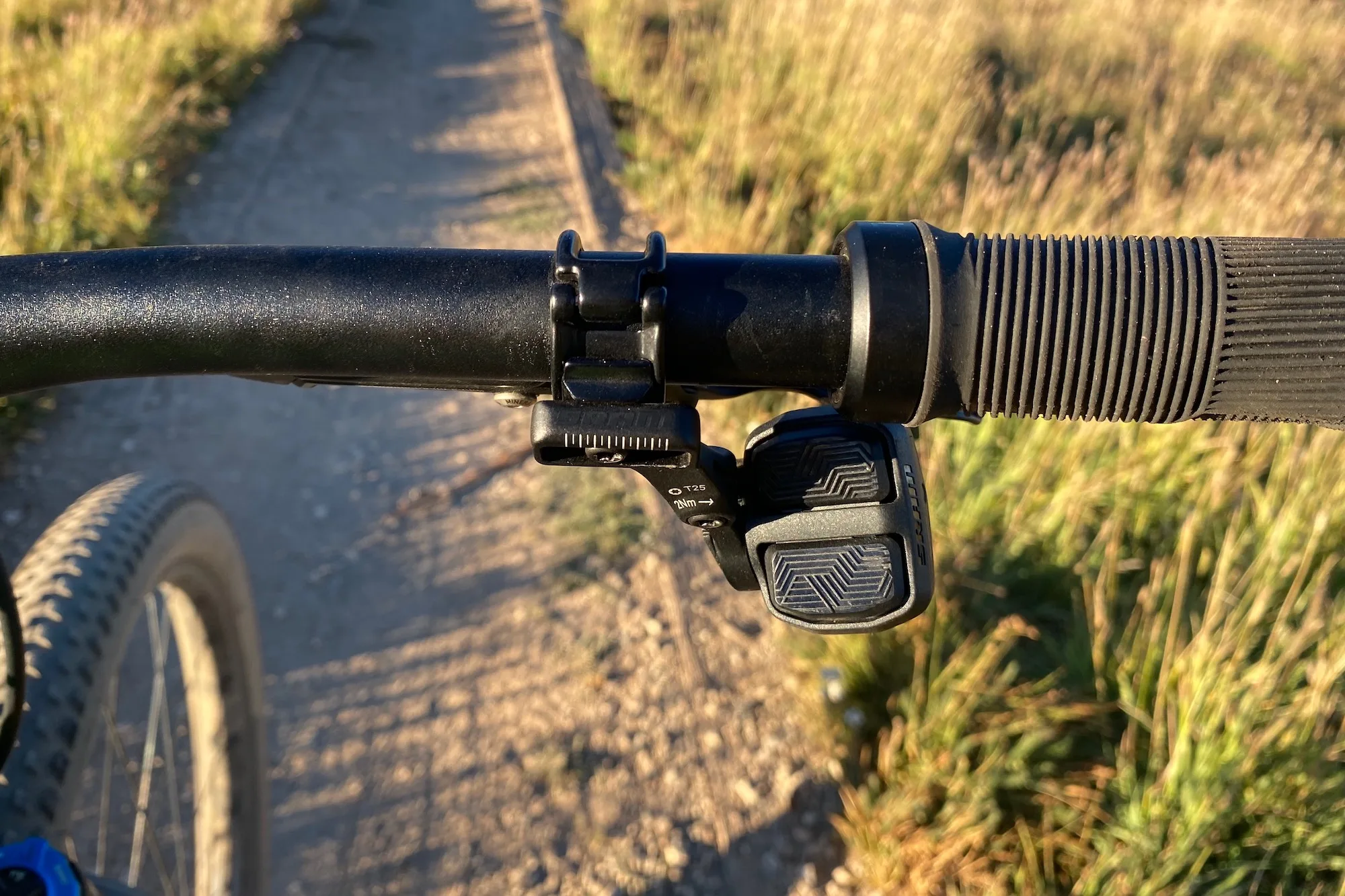 detail shot of the AXS Pod shifter on the spearfish