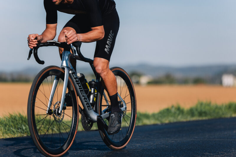Cosmic SLR 45: Mavic Moves to a Wider Rim and Ceramic Bearings