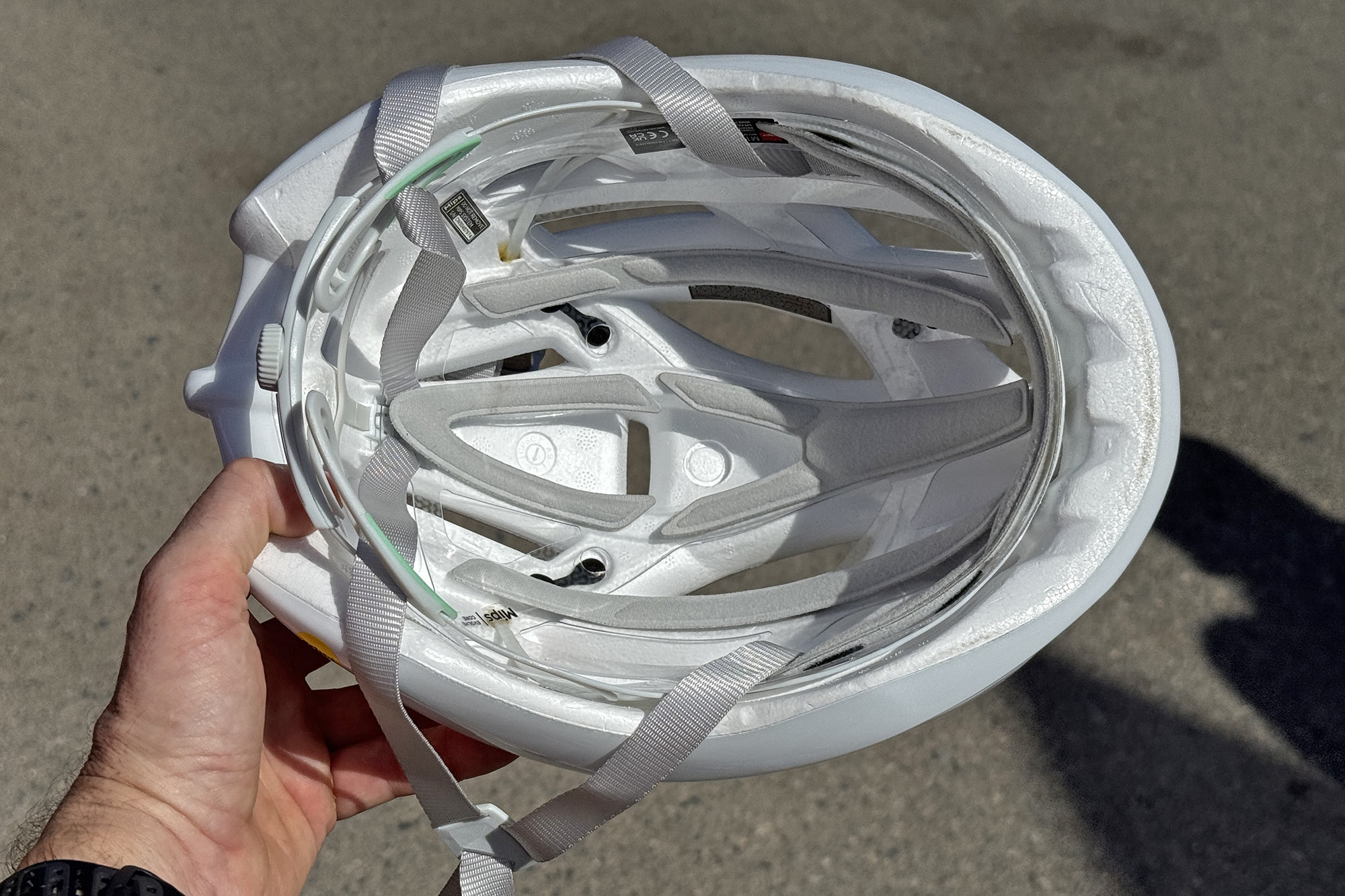 MET Trenta Absolute White limited edition road bike helmets get clear MIPS Evolve Core protection inside detail