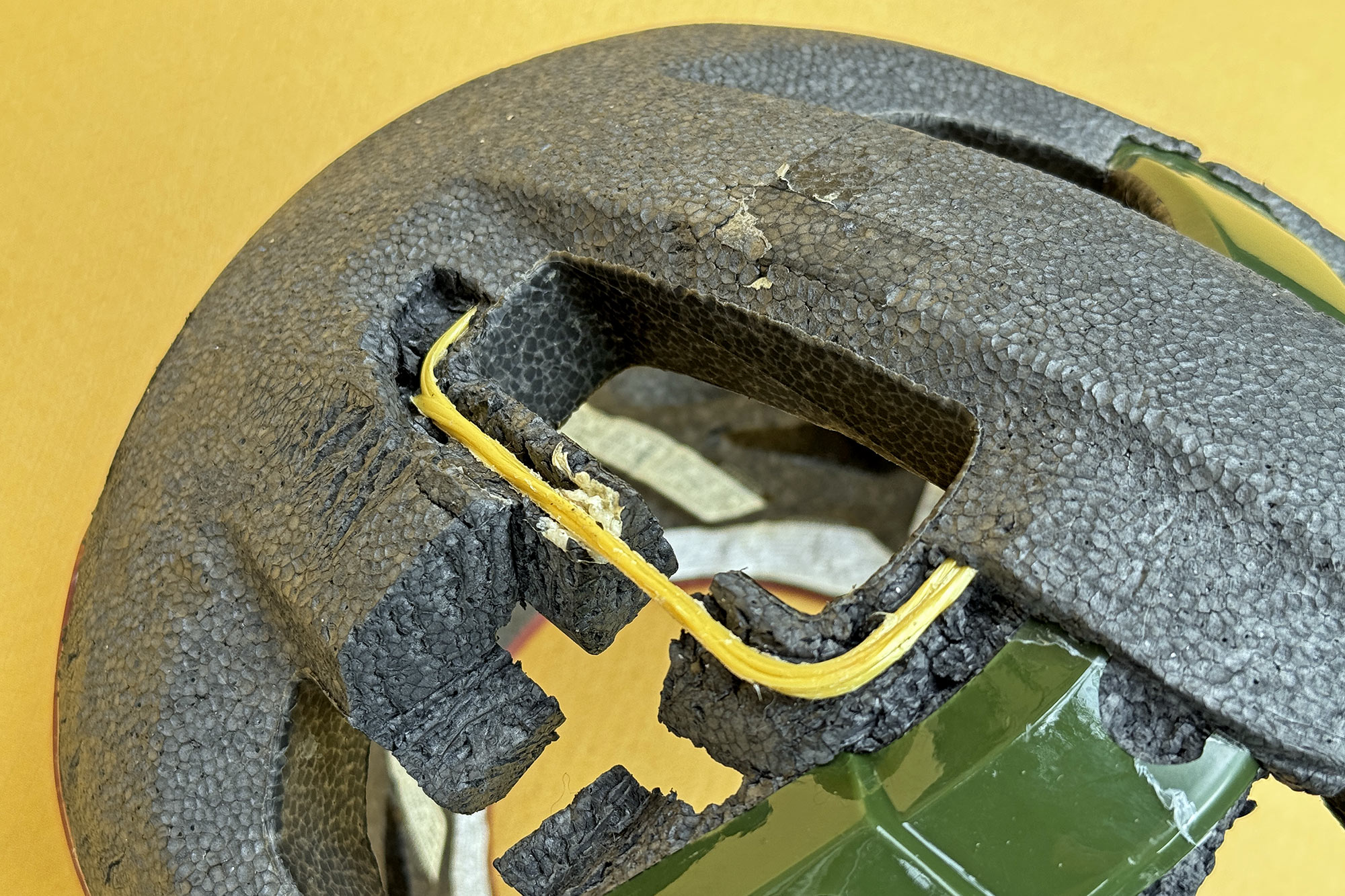 MTB Helmet Crash Post-Mortem: What happens in a real-world mountain bike helmet impact test? aramid reinforcement ring