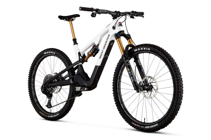 Rocky Mountain Adds 27% More Power to the Instinct Powerplay SL