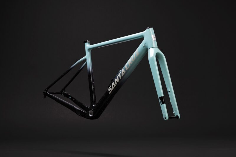 Santa Cruz Stigmata: Now in Ultra-Limited-Edition htSQD Colors