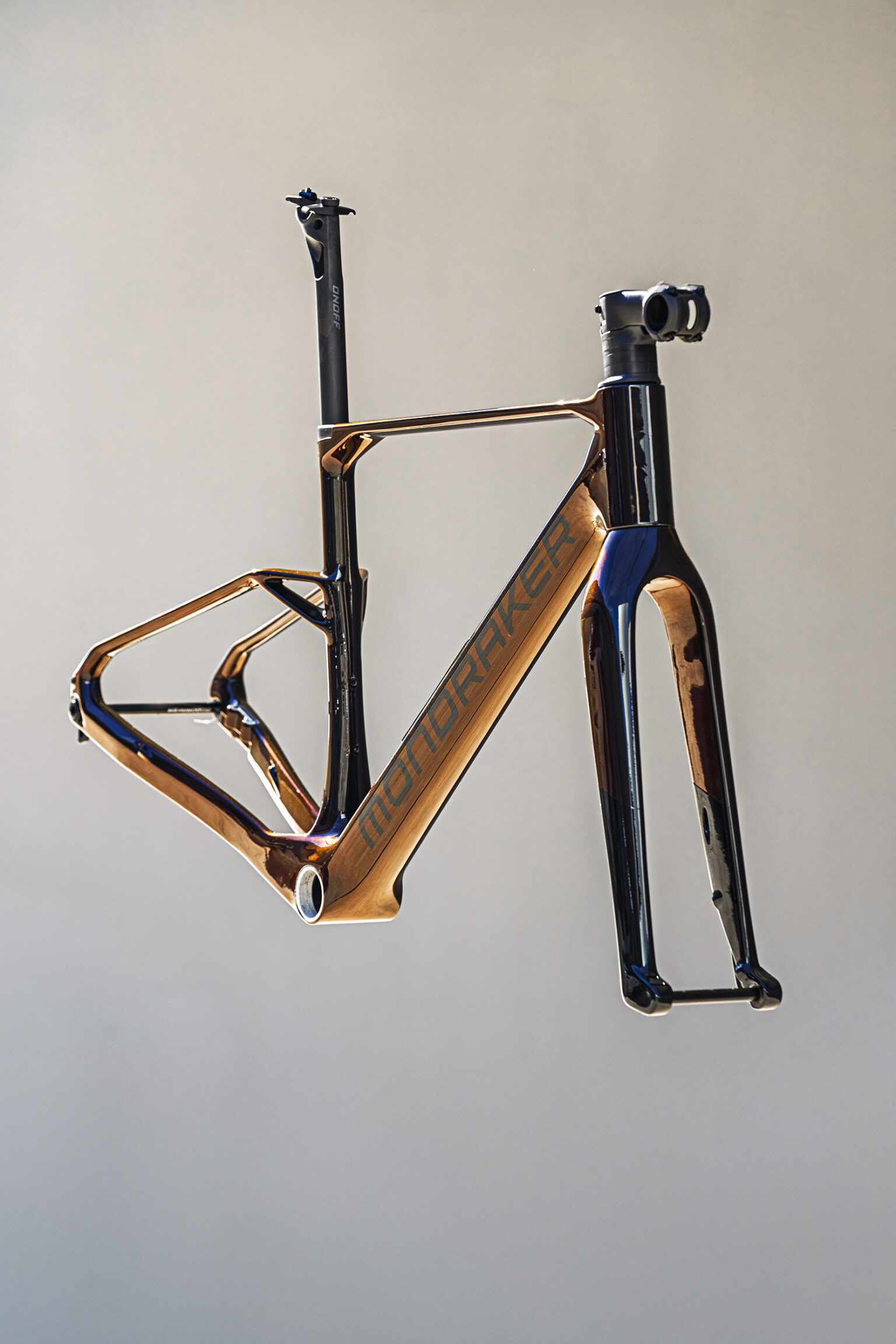 frameset photo front angle of Mondraker Arid Carbon Unlimited Eclipse