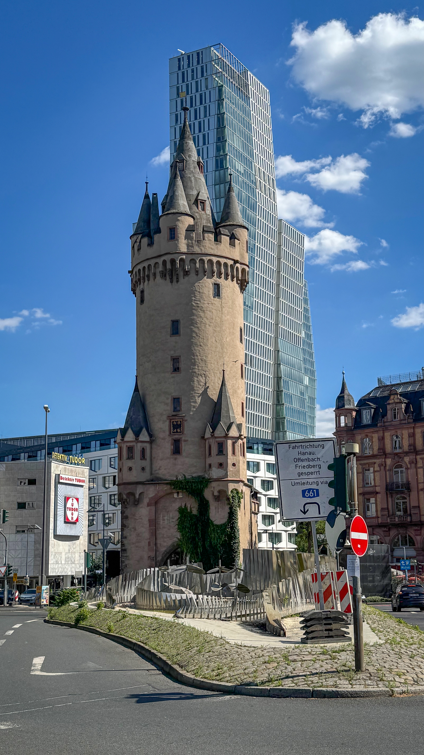 Frankfurt Germany site seeing by TERN folding bike
