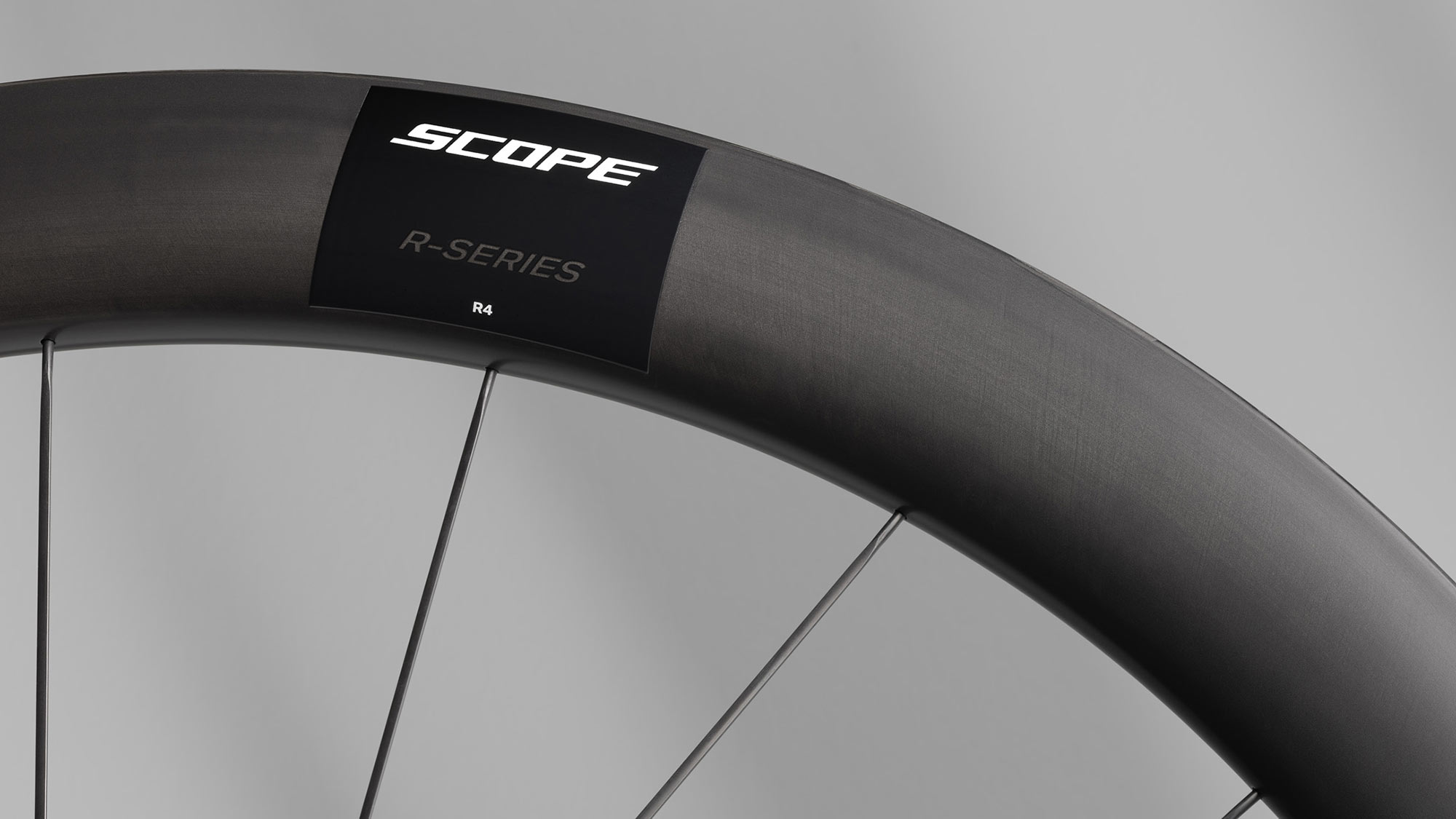 2025 Scope R-Series aero carbon race wheels, smooth rim detail