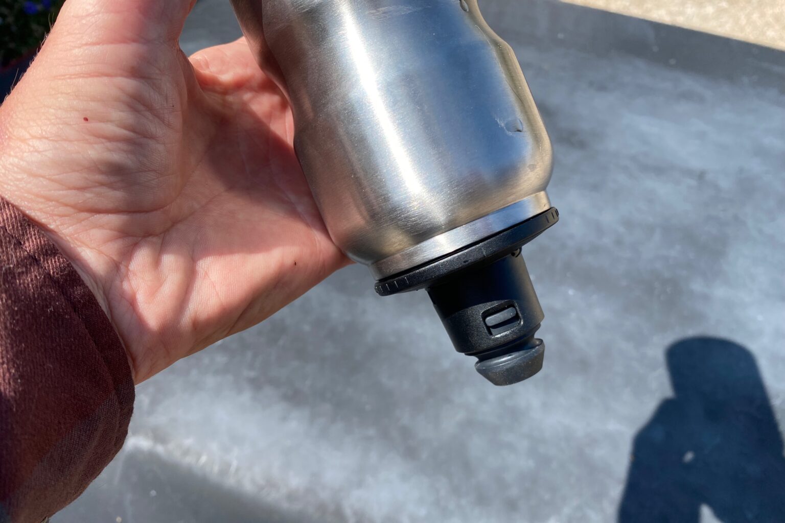 no leaks when the tiibo nozzle is closed