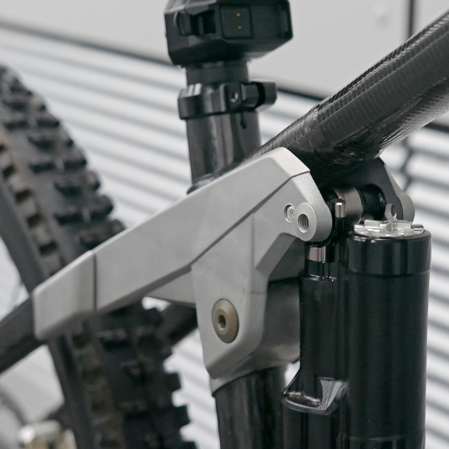 2026 C/Duro Šemík will be a Czech-made carbon enduro gravity mountain bike, dual travel 170/190mm shock mounts