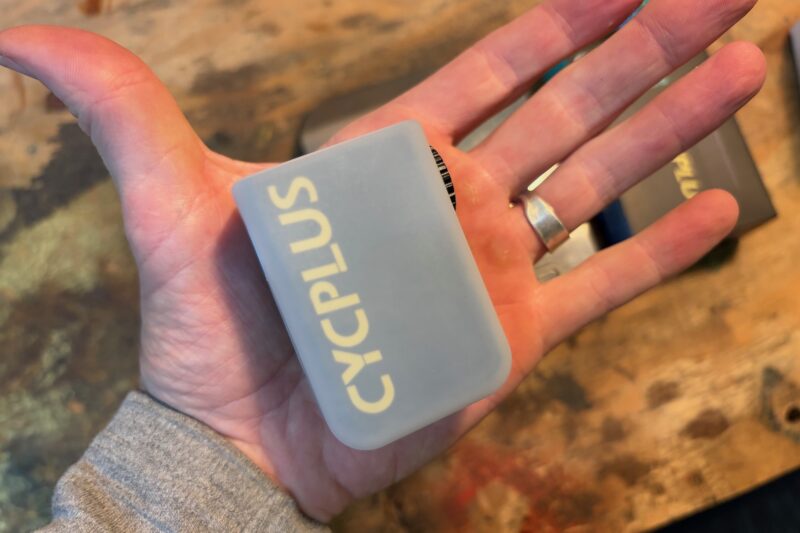 Cycplus AS2 Ultra Review: Super Light Electric Mini-Pump Still Packs a Punch