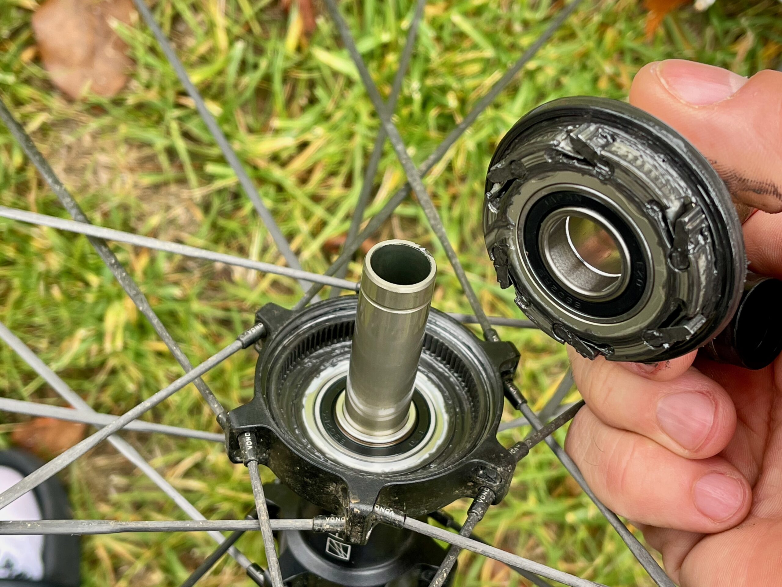 Hunt Proven Carbon XC UD Carbon open freehub SRAM XD