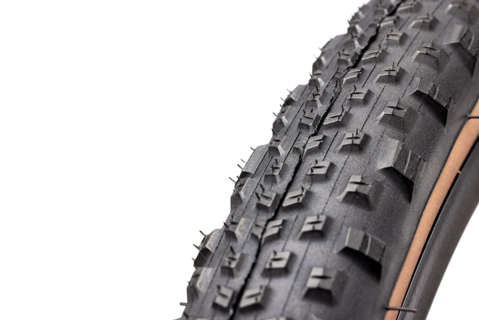 Allegra X6 tread pattern