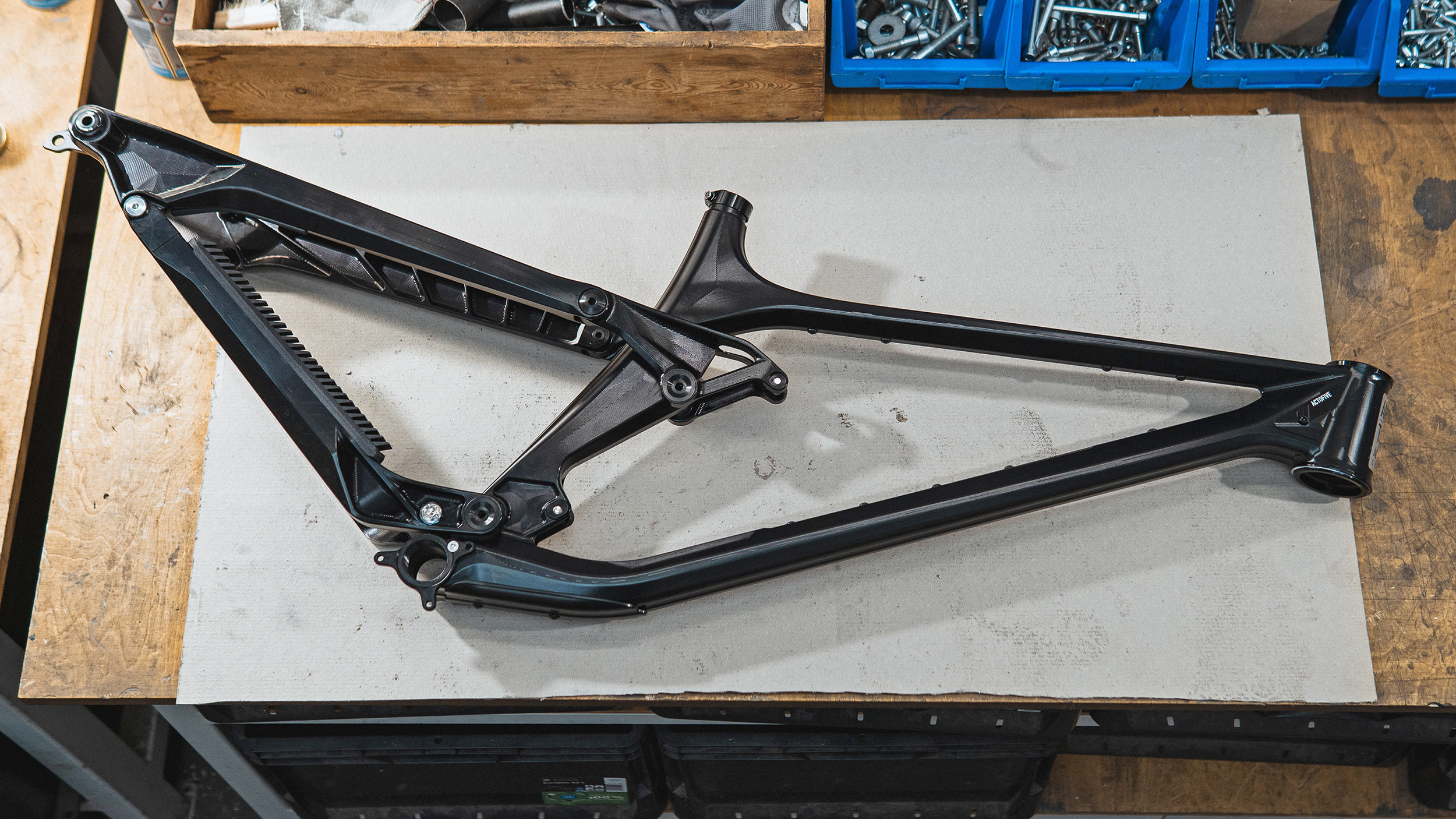 Actofive I-Train 32" CNC-machined alloy full-suspension trail bike, frames available now