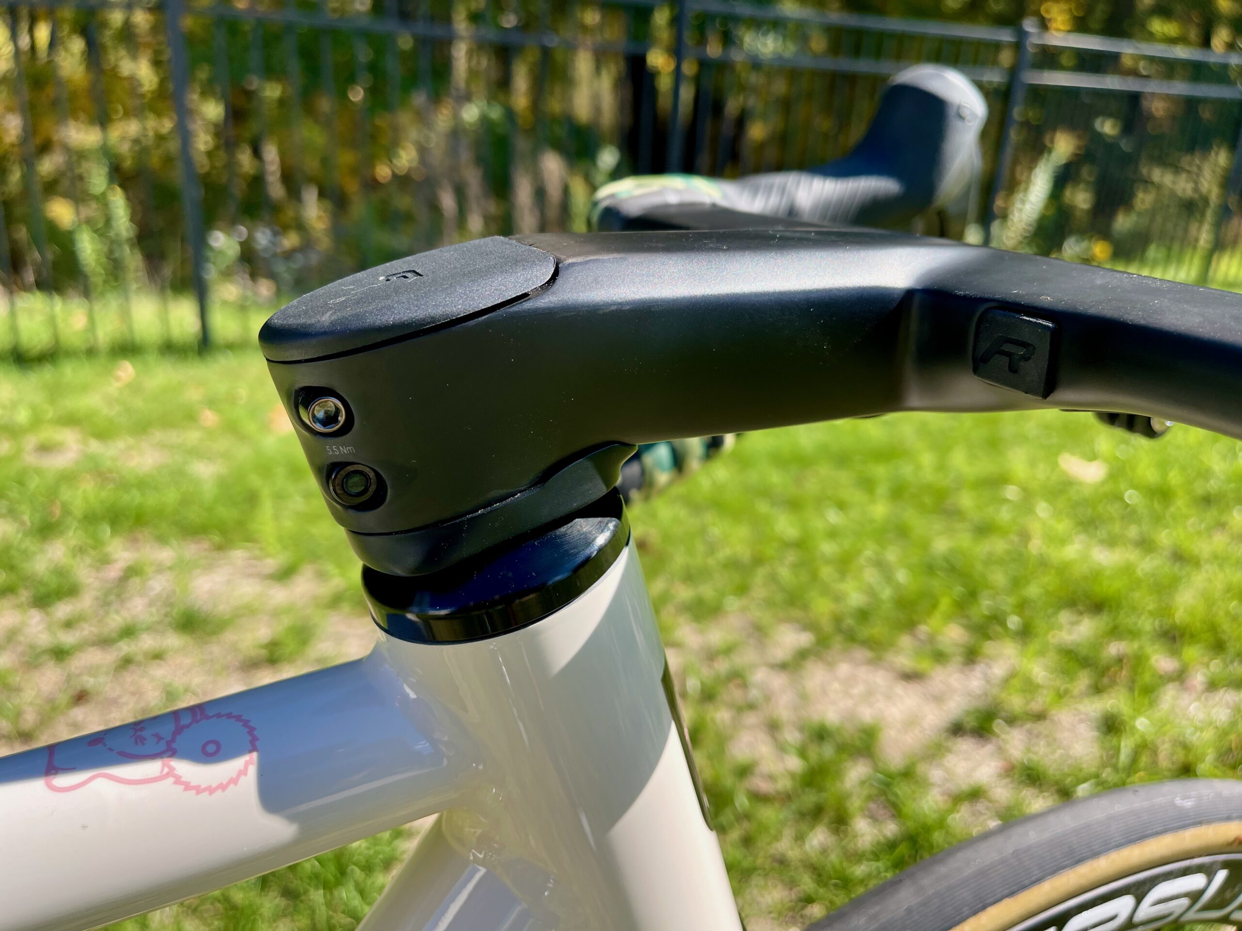 CADEX Aero Integrated Handlebar Review stack