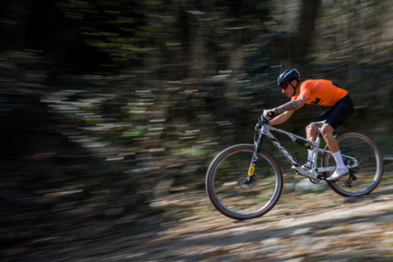 Wireless & Affordable: Free Your Ride With the KS Rage Circuit Dropper Seat Post