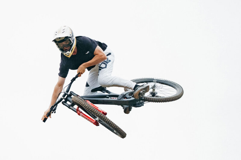 Update: YT Industries Tues Limited Edition 2025 DH Bike Sold Out in 10 Minutes