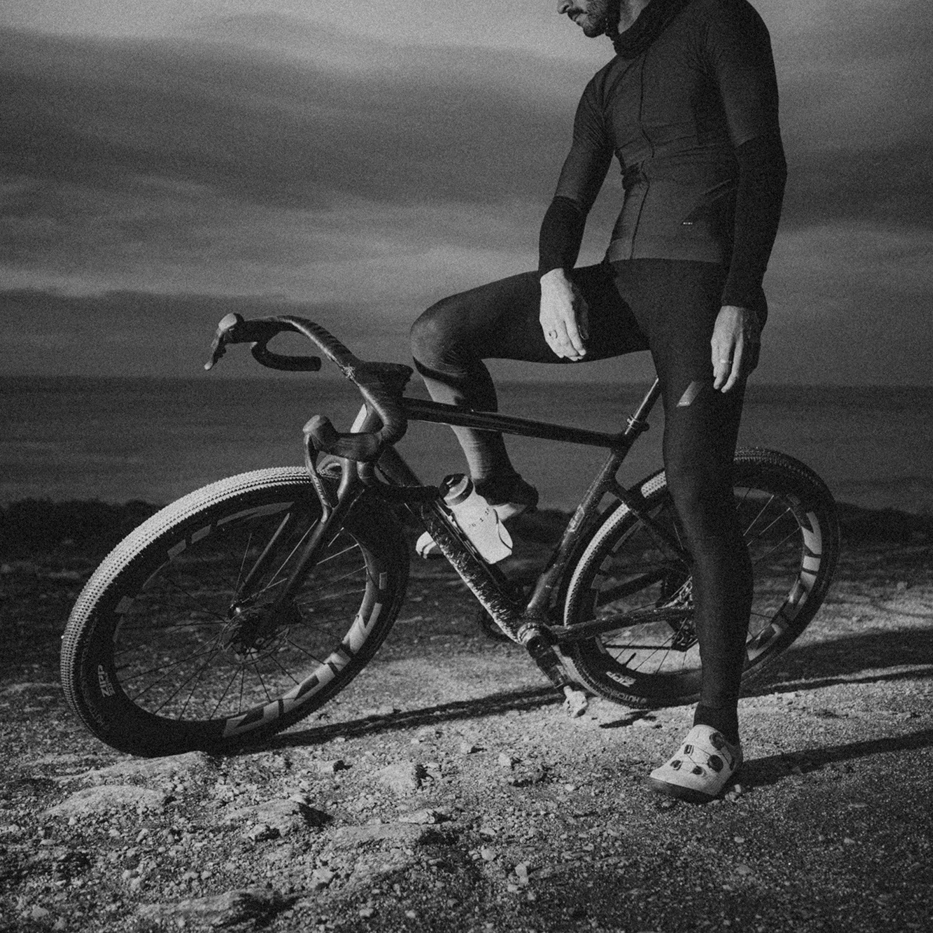 Zara Athleticz × Ángel Cycle Works