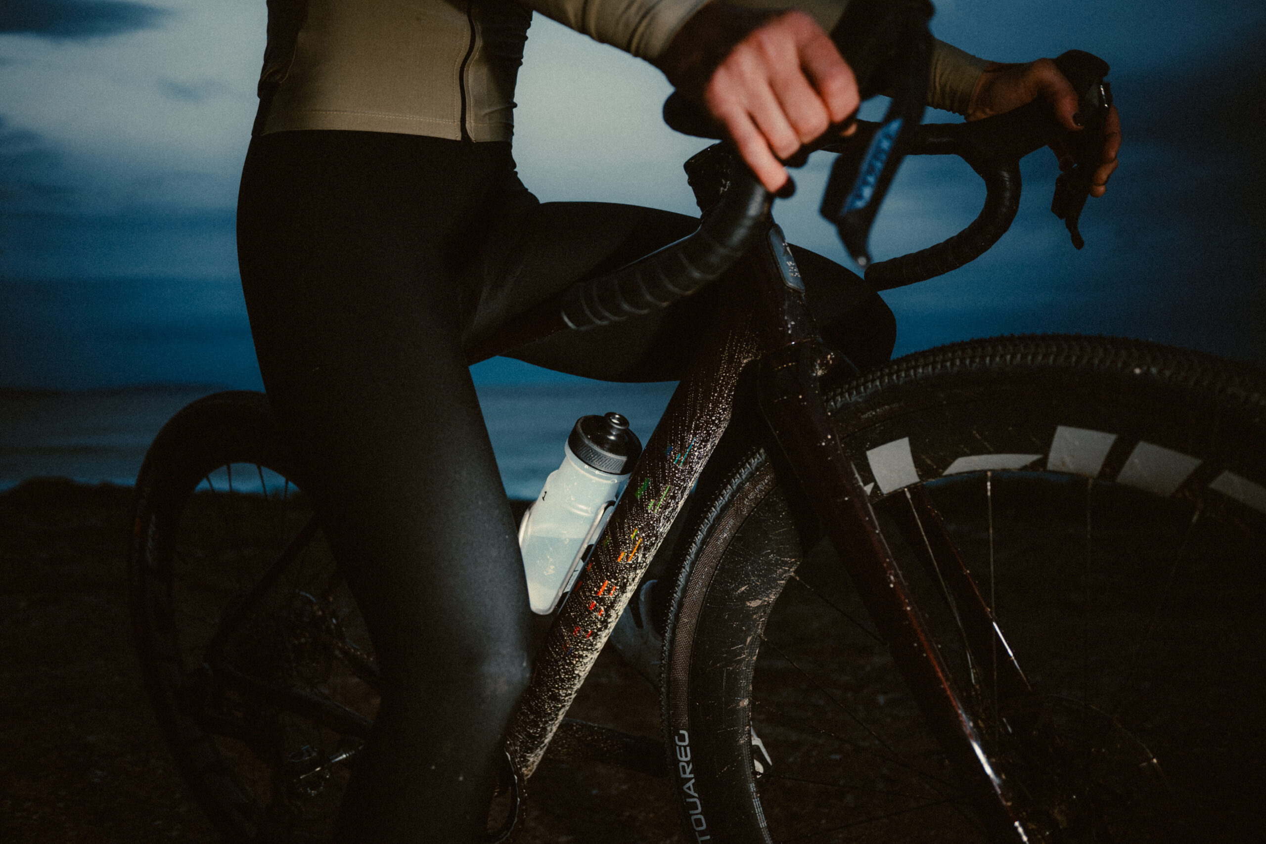 Zara Athleticz × Ángel Cycle Works mud