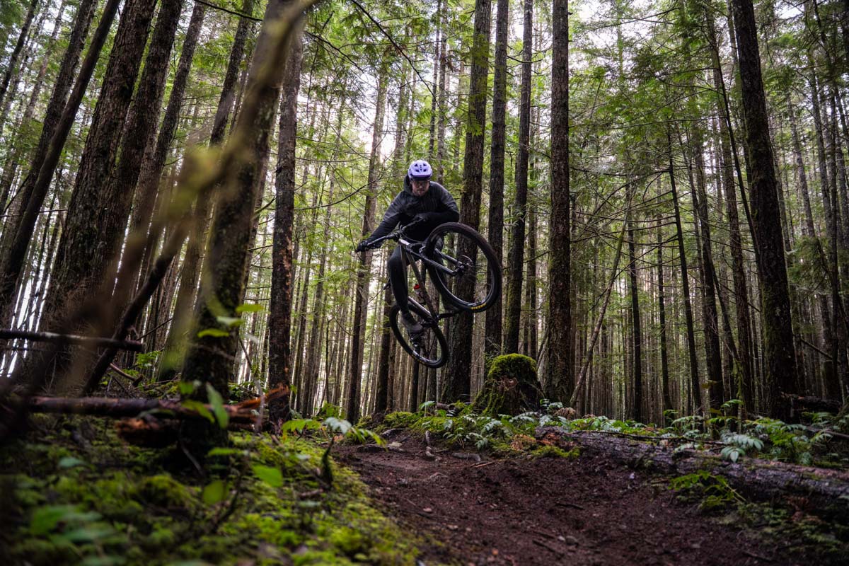 Forbidden Bike Co. Heathen, rider, table