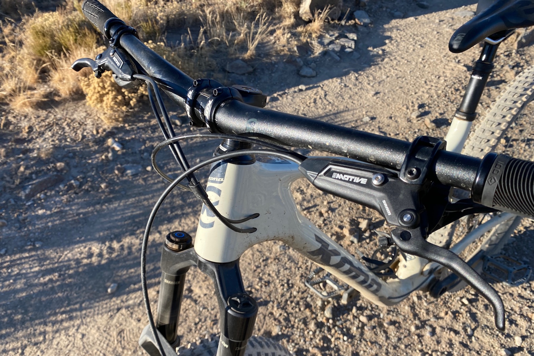 the house-brand cockpit components on the Kona Hei Hei