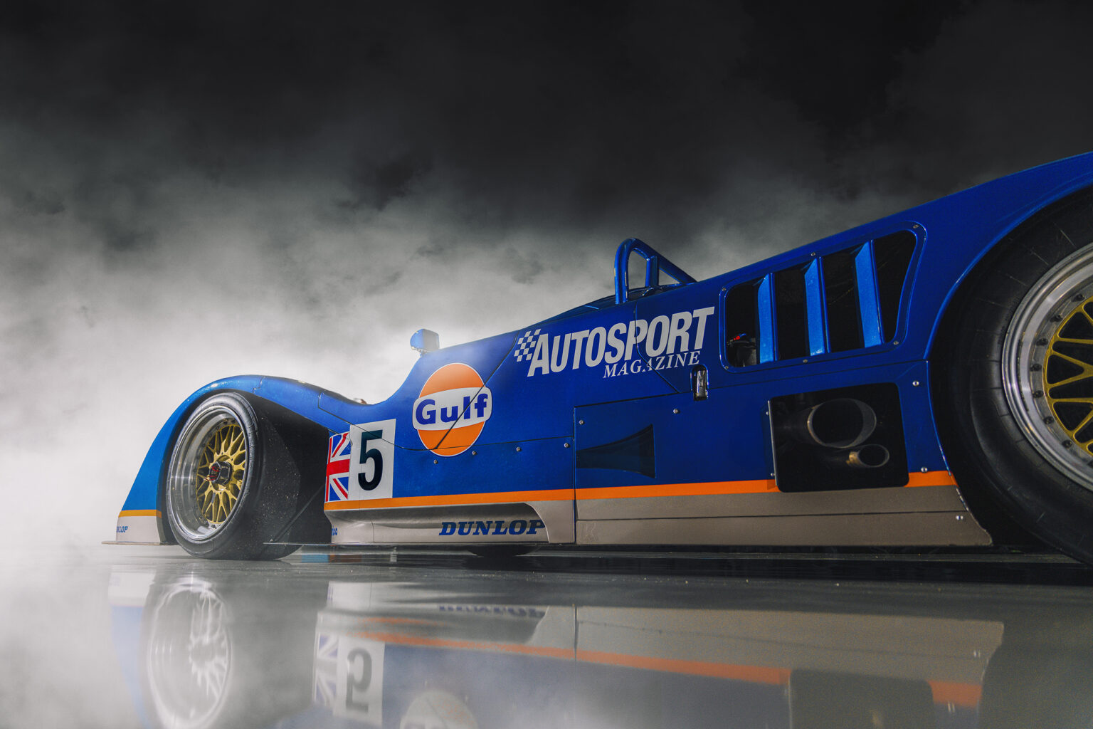 Gulf racing collaborates with Mondraker