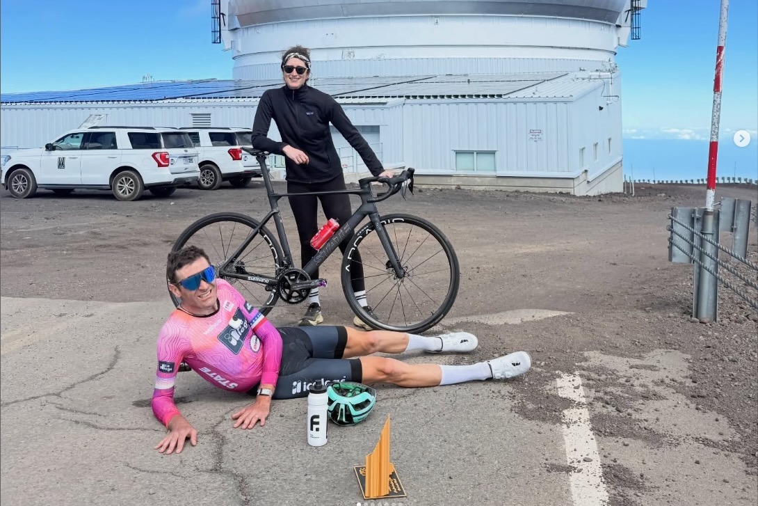 Screenshot from Phil Gaimon's IG of him at the top of Mauna Kea after his KOM.