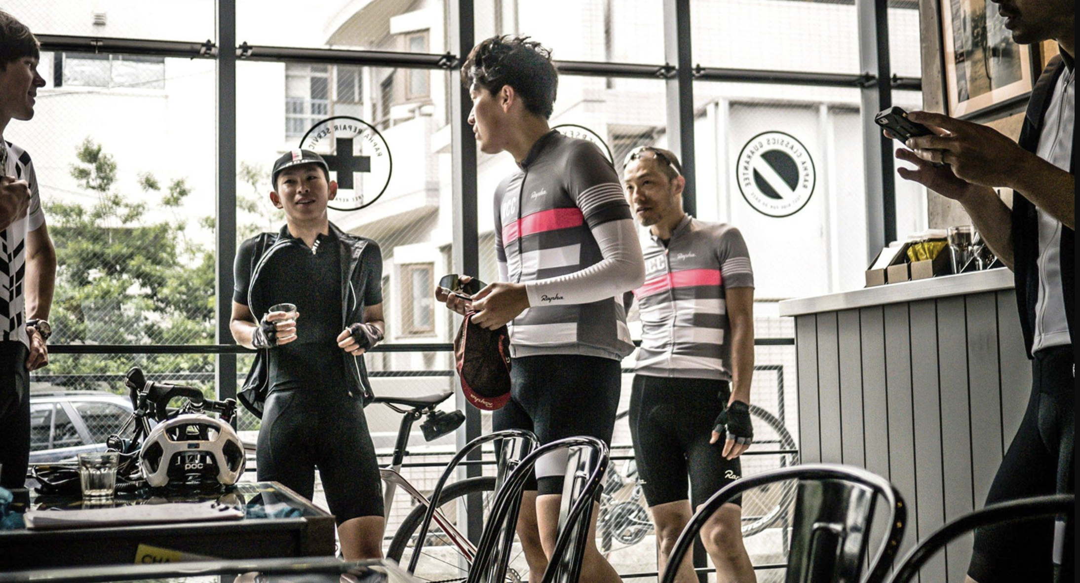 Rapha Clubhouse Closing riders