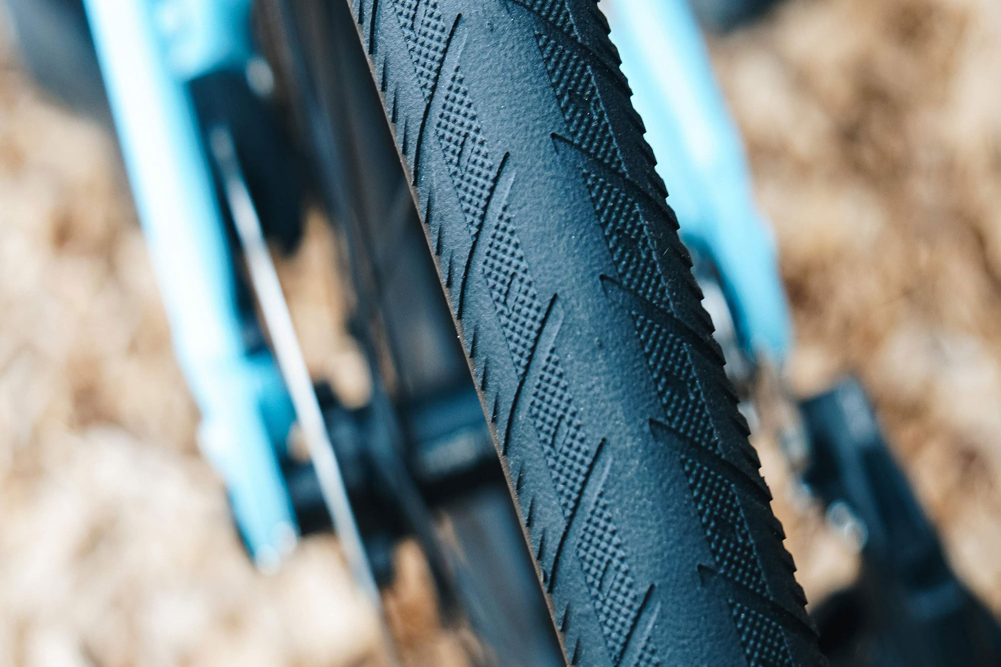 reTyre & Vittoria collaborate to manufacture carbon-neutral performance utility bicycle tires, existing Leka tread detail
