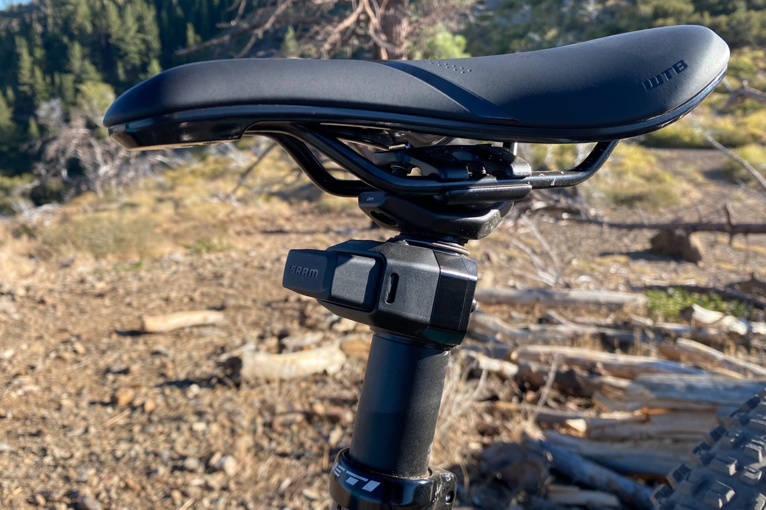 The RockShox Reverb AXS