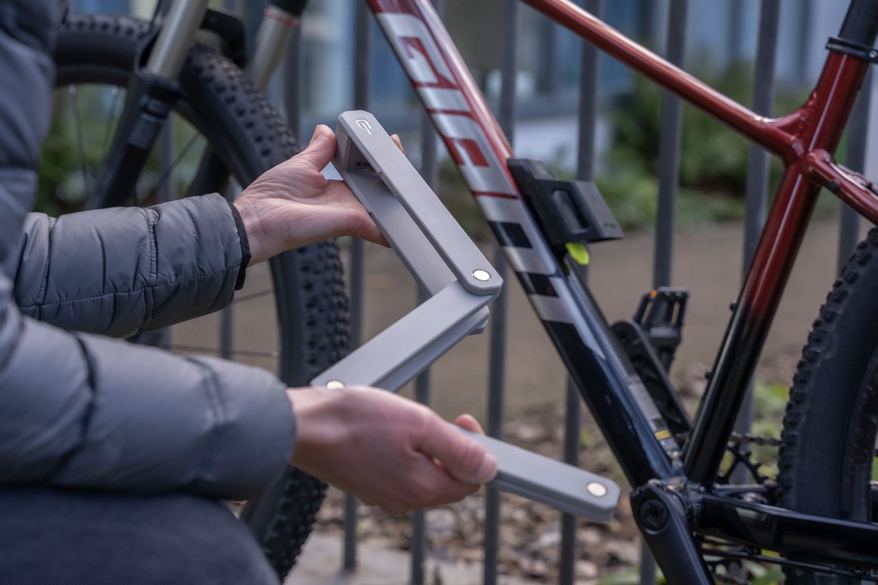 Hiplok SWITCH 105 Folding Lock hero