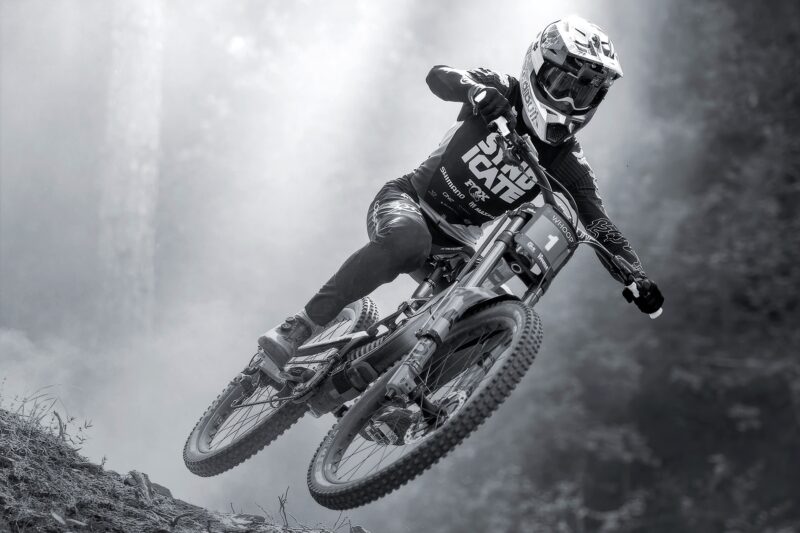 OneUp Components Expands its Lineup With New Goldstone Signature Grip