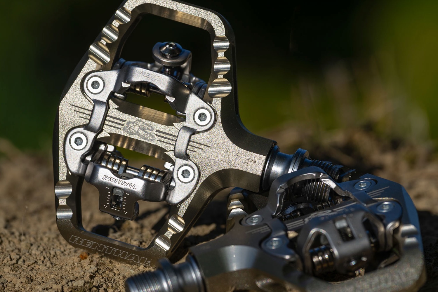 stock image of a set of Renthal TRC pedals.