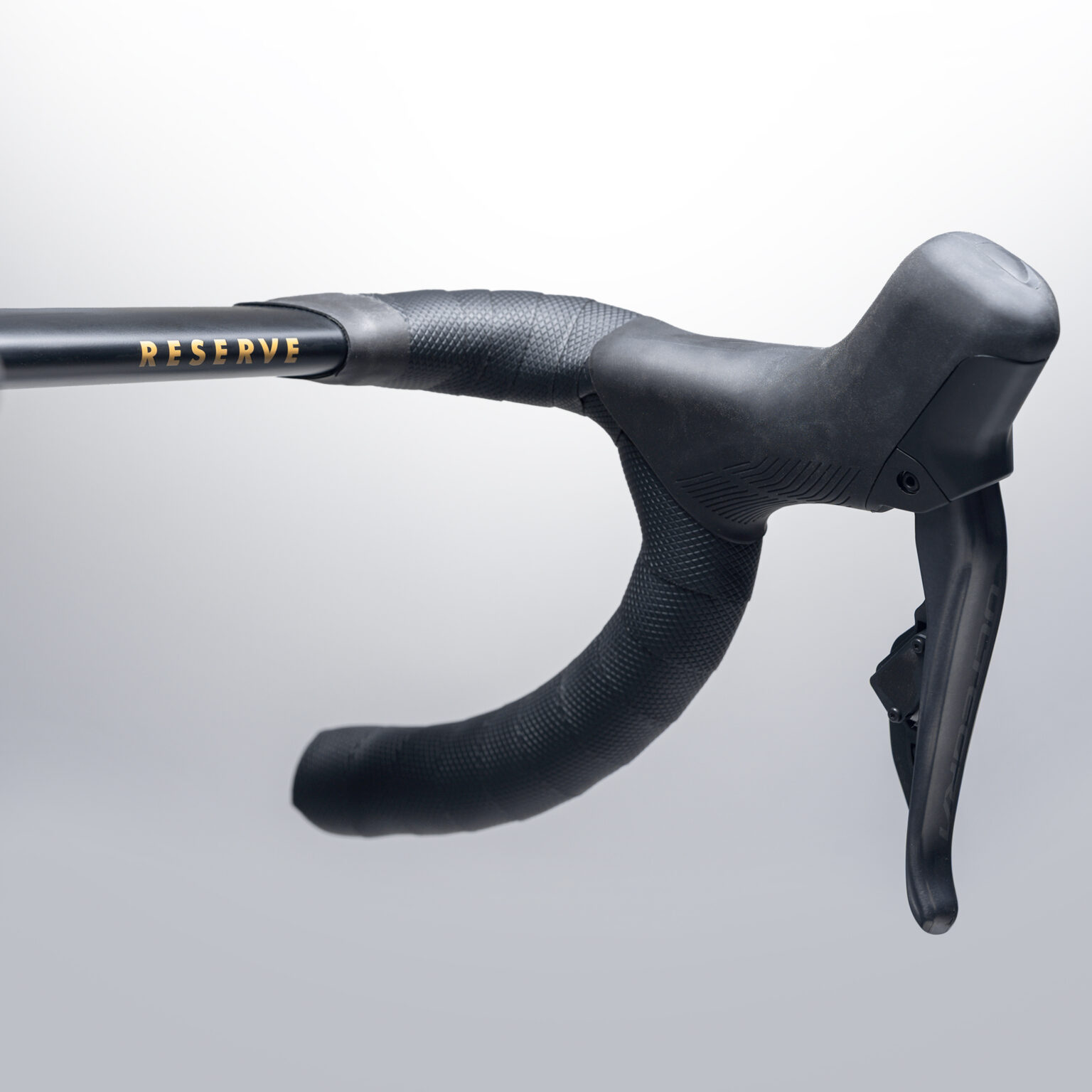 Reserve limited the area to put tape on the new RD1 carbon bars
