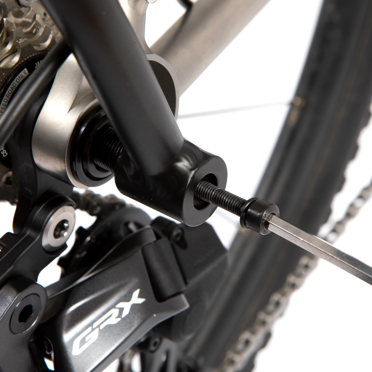 Restrap Switch Rack System axle mount