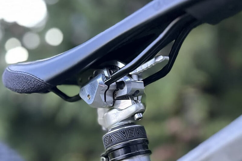 Aenomaly Switchgrade Now Adjusts Saddle Angle for PNW Loam Dropper Post & More