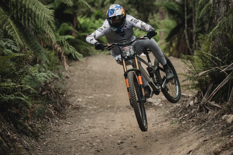 Fox Wants You to “Own Gravity” with its Redesigned Fox 40 DH Fork and Updated GRIP X2 Damper