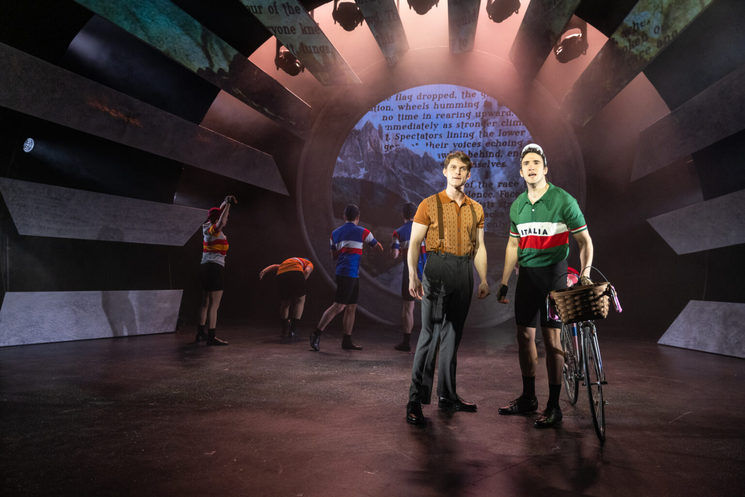 Glory Ride cycling play