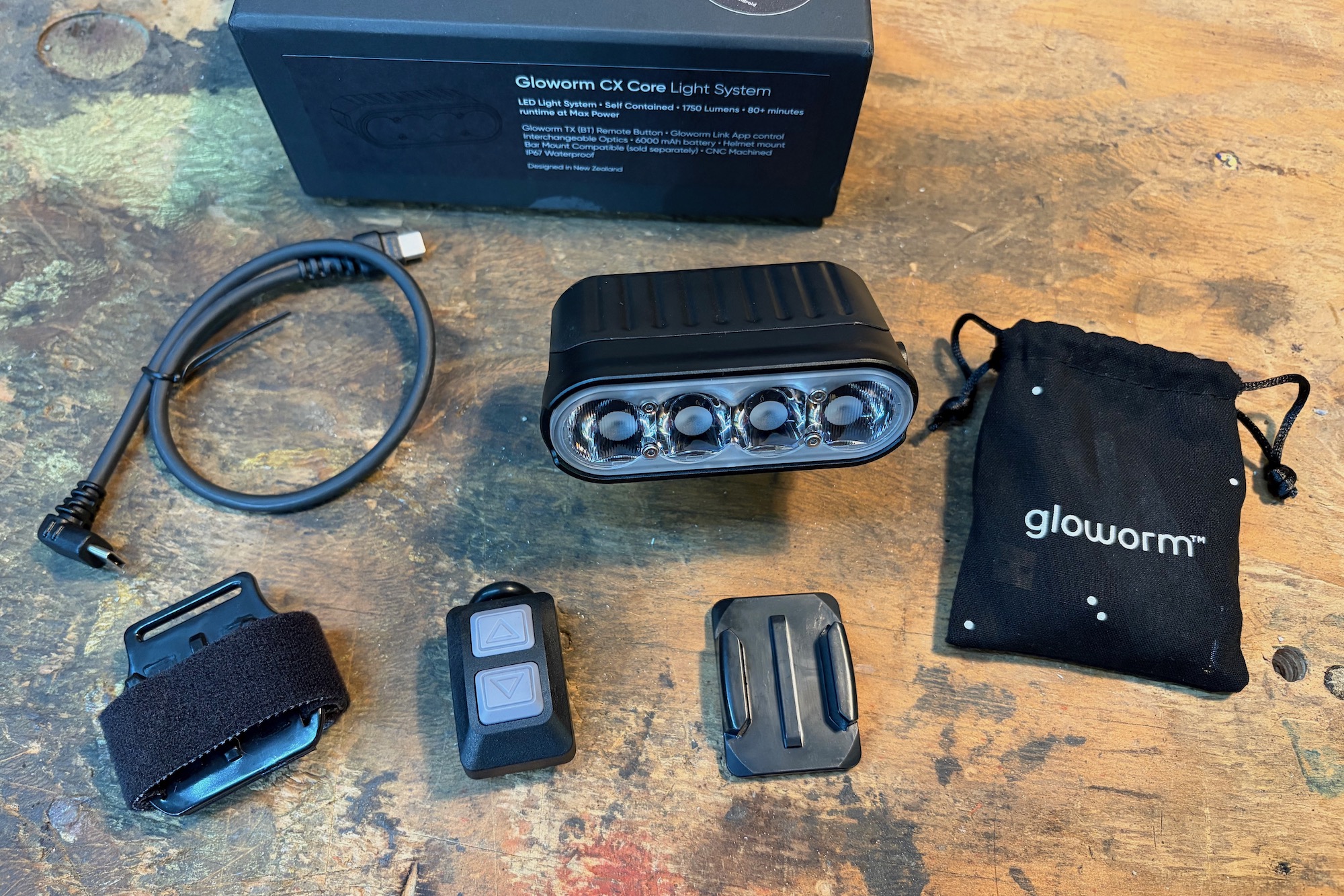 the contents of the box for the Gloworm CX Core bike light