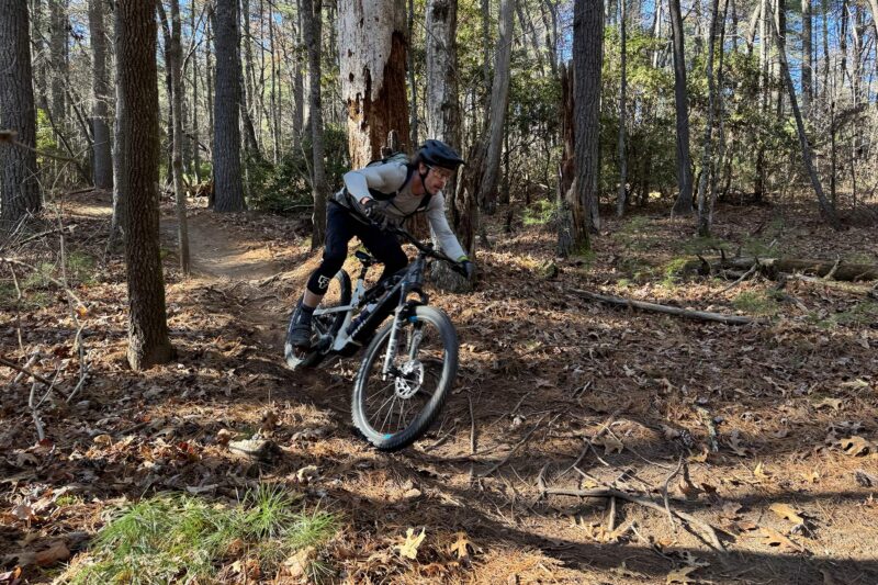 Ari Nebo Peak e-MTB Review: Light Weight eMTB Covers All the Bases (& a Lot of Ground)