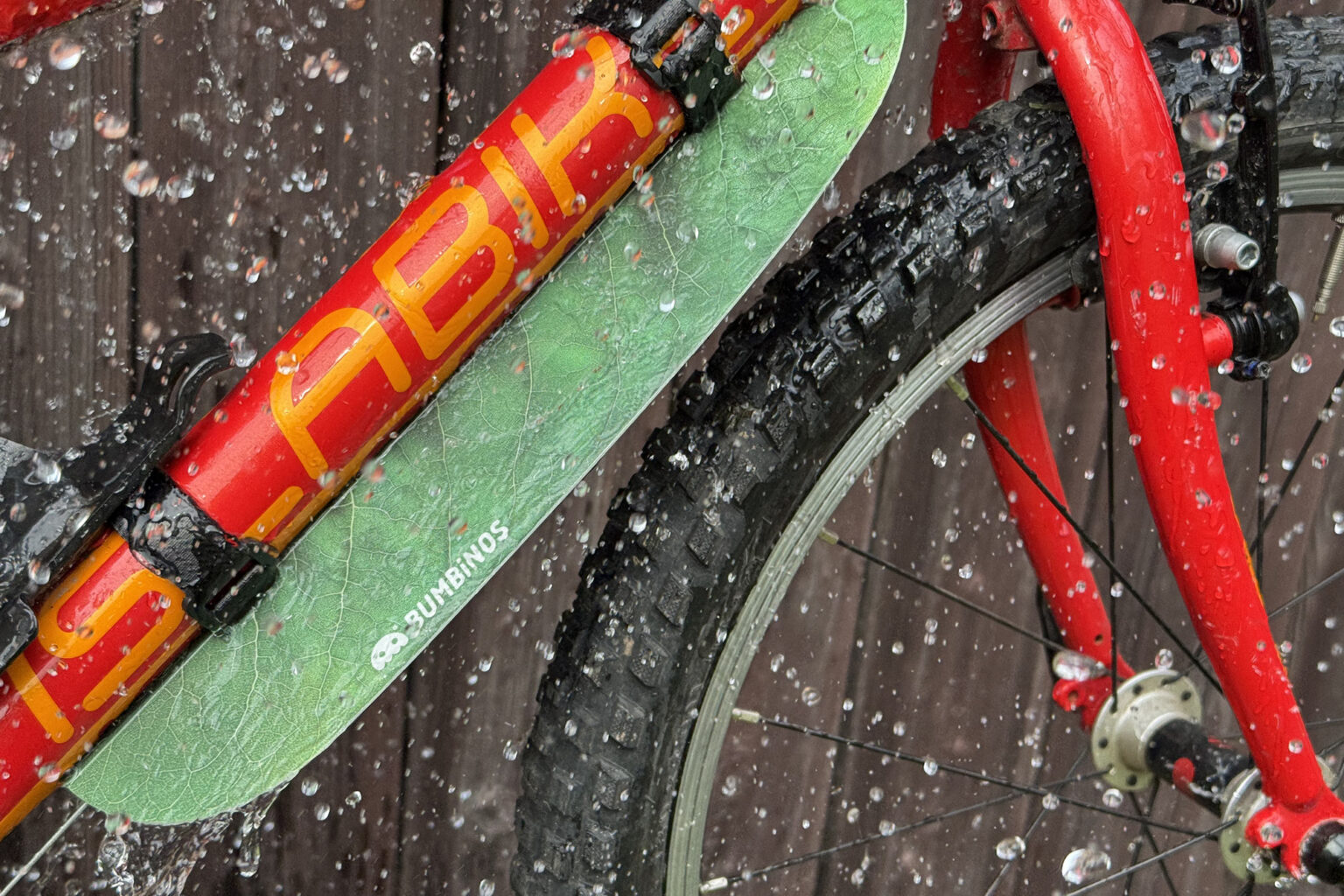 Bumbinos playful fenders for kids' bikes: front downtube mudguard