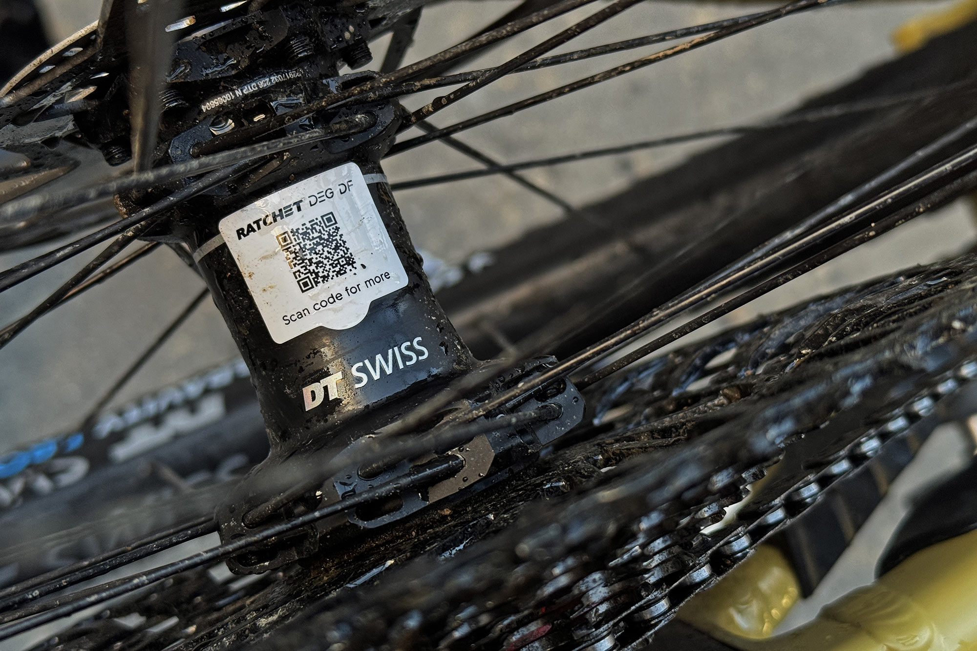 DT Swiss 1500-series carbon mountain bike wheels, get DEG DF anti-kickback device feature already inside